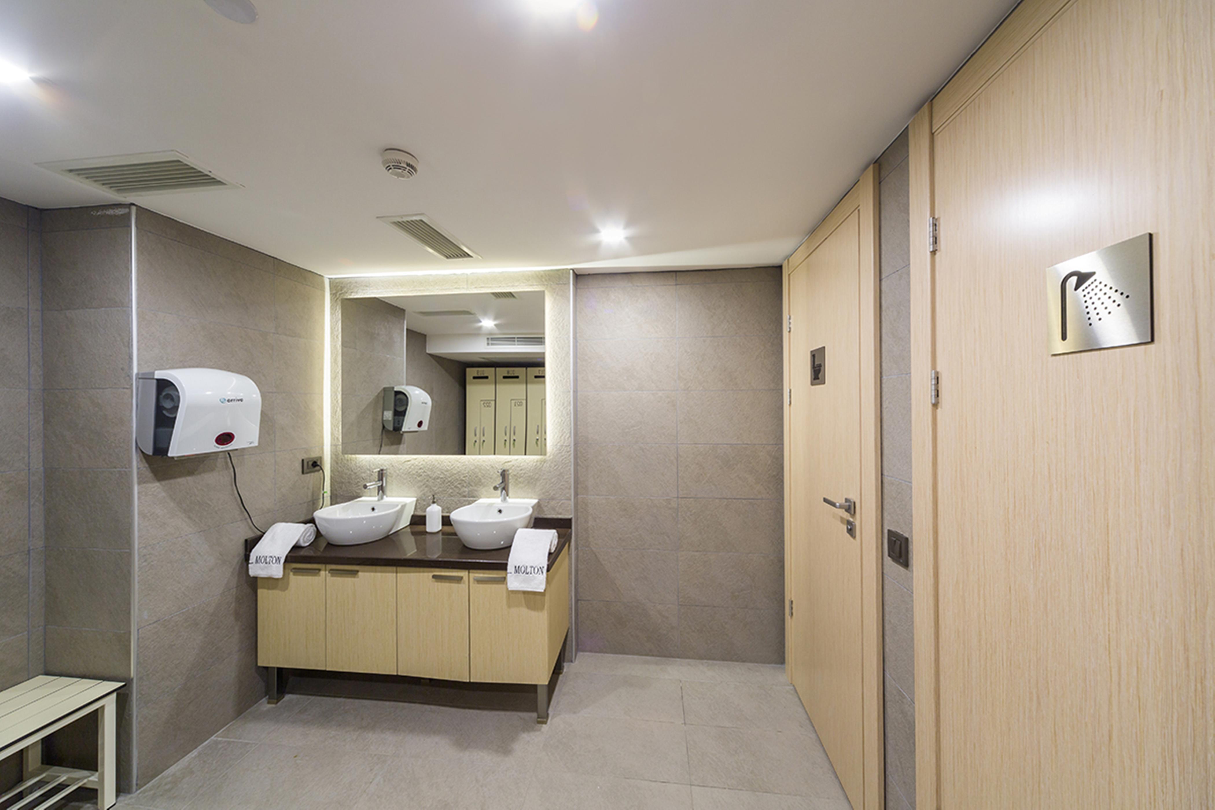 Molton Monapart Mecidiyekoy Otel İstanbul Dış mekan fotoğraf